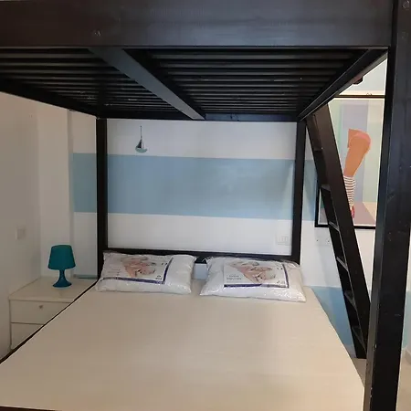 3 Min To Beach Apt Ac W Garden Or Balcony - Il Lupo Affitta *