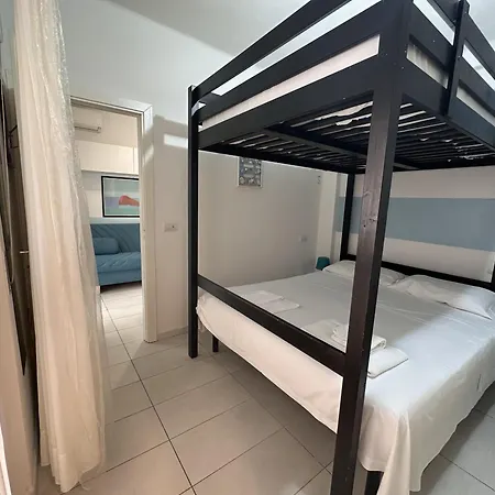 3 Min To Beach Apt Ac W Garden Or Balcony - Il Lupo Affitta Διαμέρισμα Κατόλικα