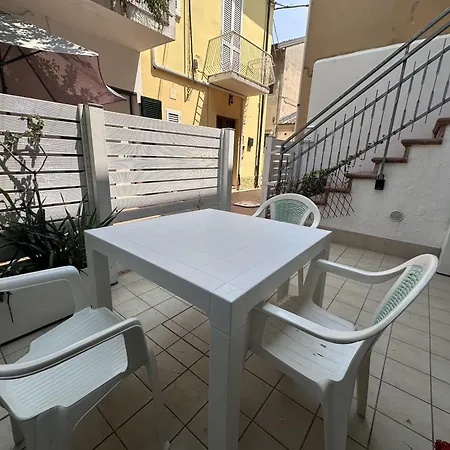 3 Min To Beach Apt Ac W Garden Or Balcony - Il Lupo Affitta * Κατόλικα